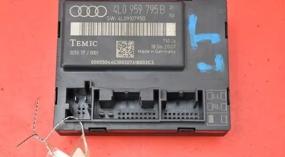 Audi Q7 4L Engine control unit/module ECU 4L0959795B