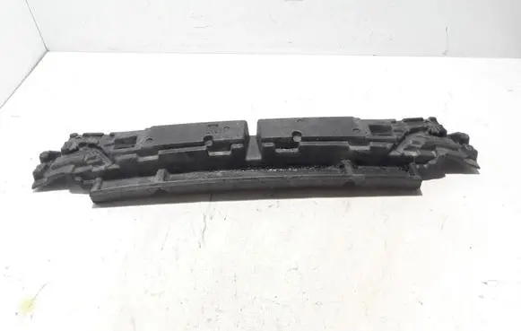 Front bumper foam support bar
