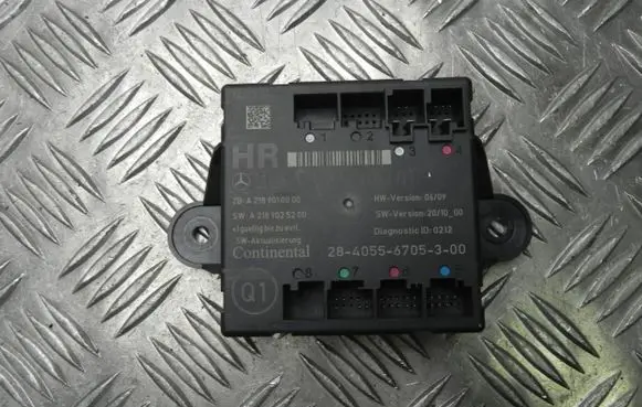 Mercedes-Benz CLS C218 X218 Door control unit/module A2189001301 G3008