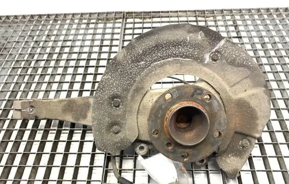 BMW 7 F01 F02 F03 F04 Front wheel hub spindle knuckle