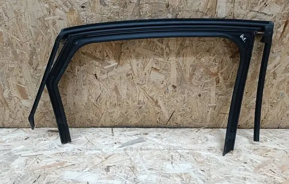 Citroen C4 III e-C4 Rubber seal rear door 9833076680 PPRSEB0