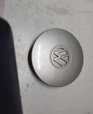 Volkswagen PASSAT B4 Original wheel cap 1H0601149H