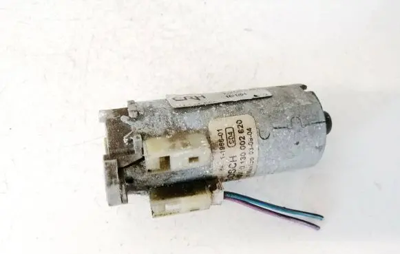 BMW X5 E53 Seat adjustment motor 0130002620 1-1966-01