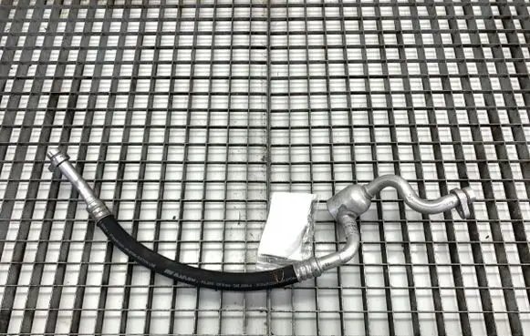 Nissan Qashqai J12 Air conditioning (A/C) pipe/hose 924806UB0B