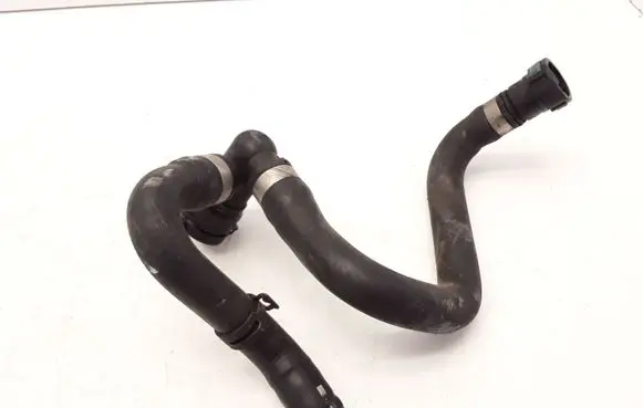 Jaguar XJ X350 Engine coolant pipe/hose