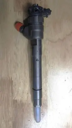 Fuel injector