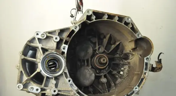 KIA Sorento Manual 6 speed gearbox L002EW