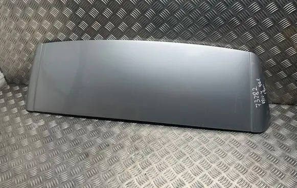 Tailgate/trunk spoiler