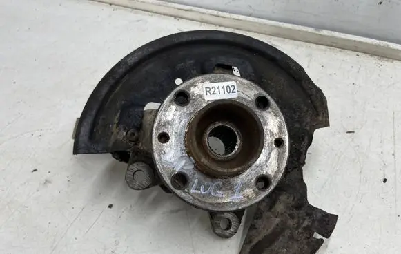 Dacia Logan VAN Front wheel hub spindle knuckle