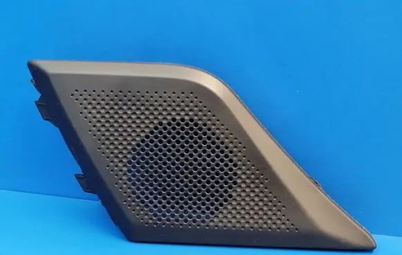 Side speaker trim/cover