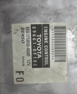 Toyota Corolla Verso E121 Engine control unit/module 896610F102 1758004880 MB1758004880