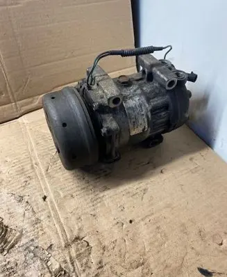 Chrysler Grand Voyager III Air conditioning (A/C) compressor (pump) 04677344c