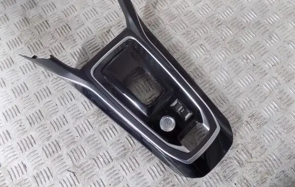 Peugeot 308 Panel trim