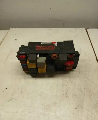 Mercedes-Benz C W203 Fuse module 2035451701 5DK00848540