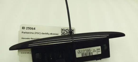 Mercedes-Benz B W246 W242 Parking PDC sensor display screen A1725420023