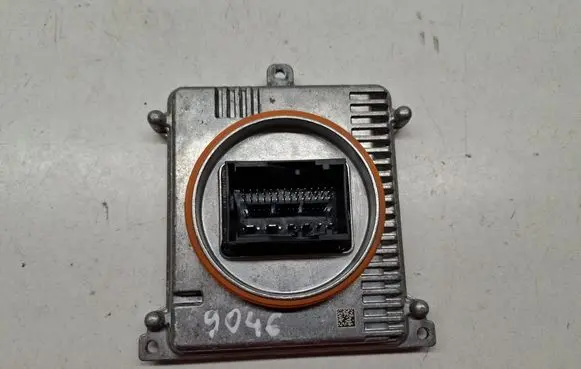 Volkswagen PASSAT B8 Headlight ballast module Xenon 992941572A 992941572AE