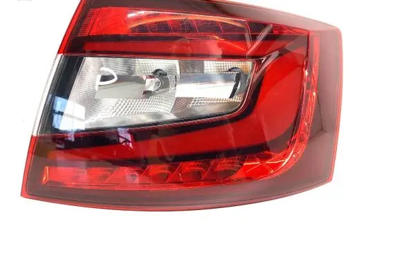 Skoda Octavia Mk3 (5E) Rear/tail lights