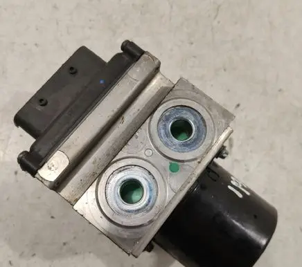 Peugeot 407 ABS Pump 7555082914 9657462080