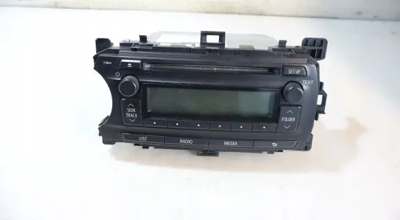 Toyota Yaris Radio/GPS head unit trim 