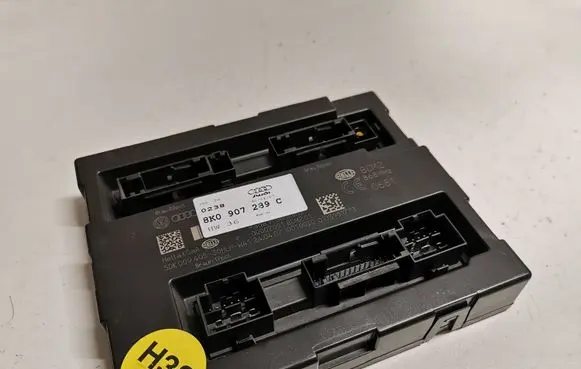 Audi A5 8T 8F Comfort/convenience module 8K0907289C