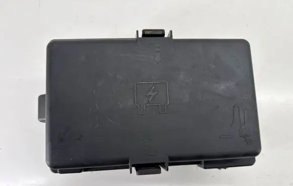 Chrysler Pacifica Fuse module 68491076AA 68491076AC 68266683AD