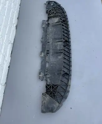 Renault Kangoo II Front bumper skid plate/under tray 1201845X 622358108R