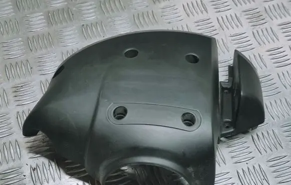 Steering wheel column trim