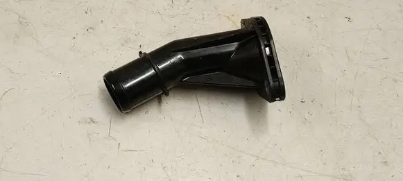 KIA Sportage Thermostat housing 256312B051