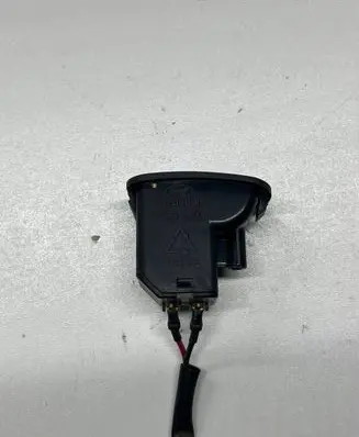 Hyundai Santa Fe Fuel tank opening switch 935552B000