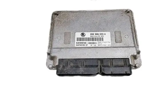Volkswagen Polo Engine control unit/module 03E906033A