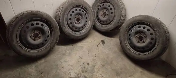 Volkswagen Sharan R16 steel rim