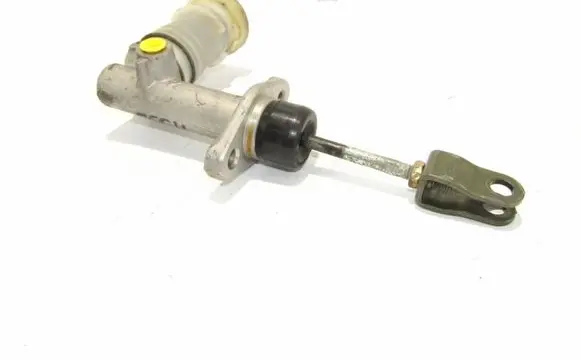 Hyundai Terracan Master brake cylinder