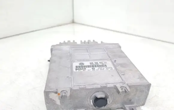 Seat Alhambra (Mk1) Engine control unit/module 028906021JJ 0281001967