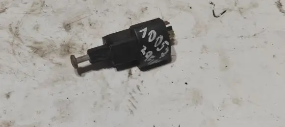 Opel Zafira A Brake pedal sensor switch 09175172 09132299 09175185