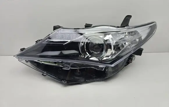 Toyota Auris E180 Headlight/headlamp