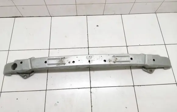 Renault Master II Front bumper cross member 8200189647e 8200253244b