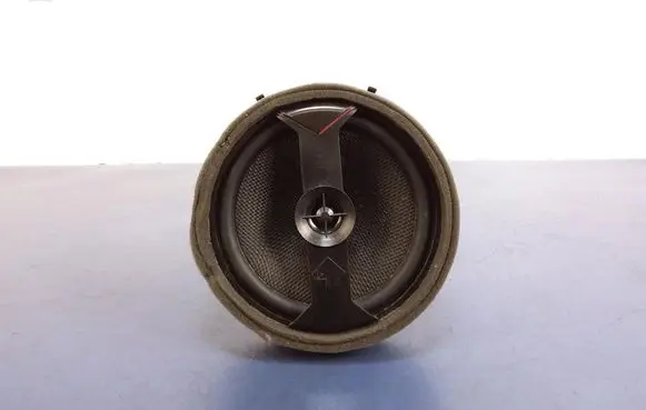Mitsubishi Outlander Subwoofer speaker 8720A157