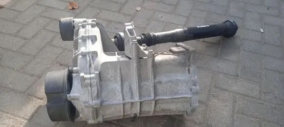 Volkswagen Touareg II Gearbox transfer box case 7P0521101