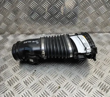 Mercedes-Benz CLS C257 Air intake duct part A6540900048 A6540980083
