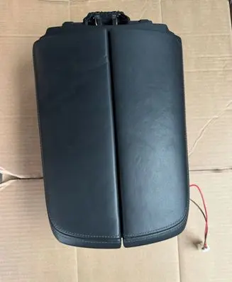 BMW 7 G11 G12 Armrest 