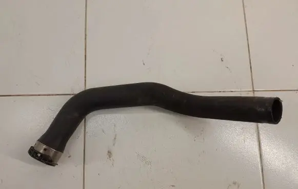 Nissan Qashqai Intercooler hose/pipe NOCODE