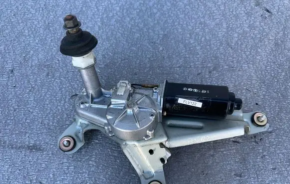 Nissan Patrol Y61 Rear window wiper motor 28710VB005