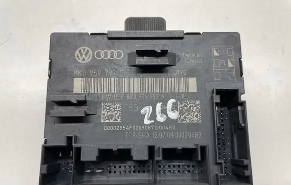 Audi A4 S4 B8 8K Door control unit/module 8K0959793A 8K0959793C