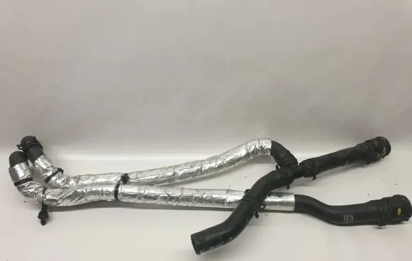 Chevrolet Camaro Engine coolant pipe/hose 23296814 84566985