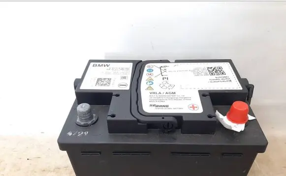 BMW 5 G30 G31 G38 Car battery 9381845 7604799