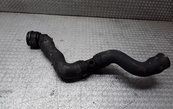 Ford Galaxy Engine coolant pipe/hose
