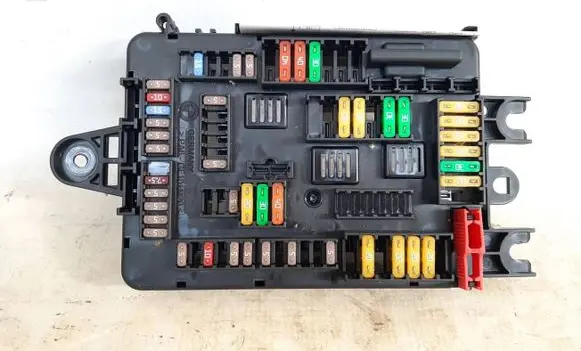 BMW 2 F22 F23 Fuse box set 9389070