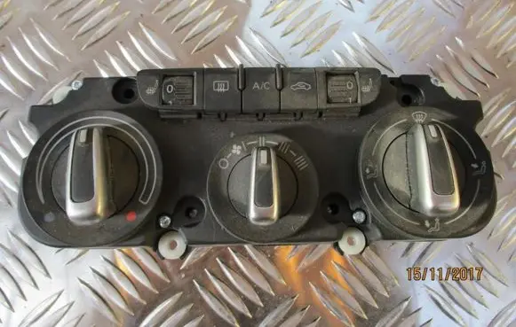 Audi Q3 8U Other switches/knobs/shifts