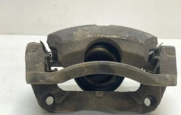 Nissan X-Trail T30 Front brake caliper
