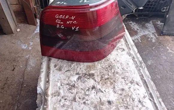 Volkswagen Golf IV Rear/tail lights